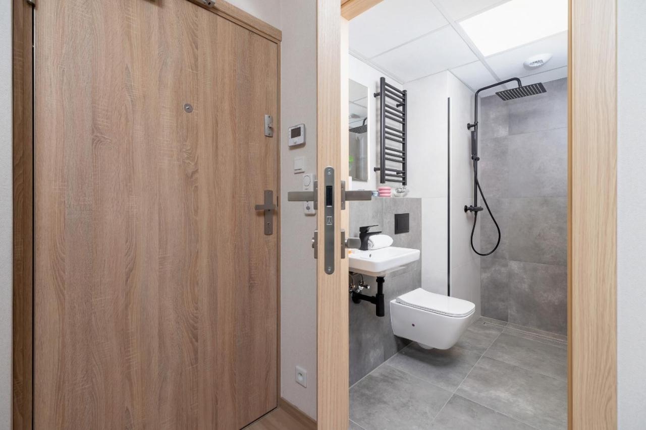 Srodmiescie Katowa Air-Conditioned Studio Krakow By Noclegi Renters Экстерьер фото